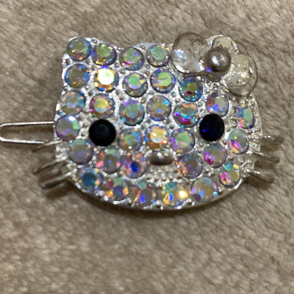 Hello Kitty Accessories - Hello kitty dazzling hair clip